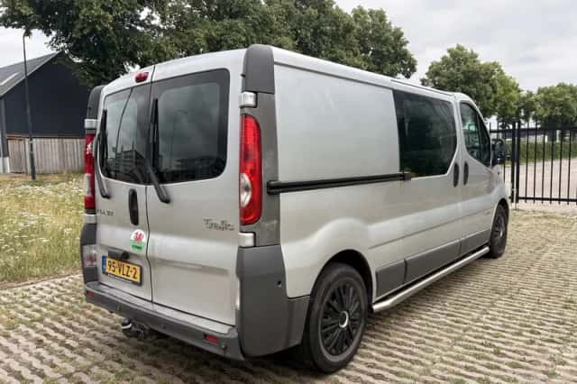 Renault Trafic (2008) thumbnail 6
