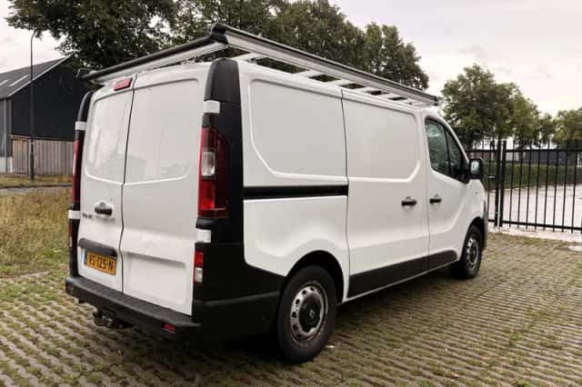 Renault Trafic (2016) thumbnail 6