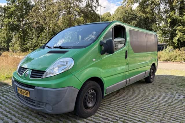 Renault Trafic (2009) thumbnail 1