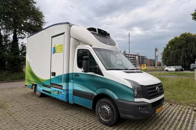 Volkswagen Crafter (2017) thumbnail 3