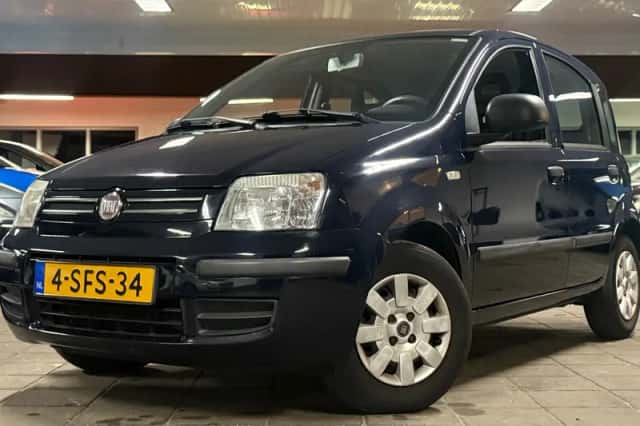 Fiat Panda (2011) thumbnail 1