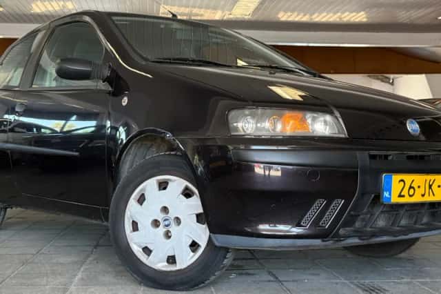 Fiat Punto (2002) thumbnail 5