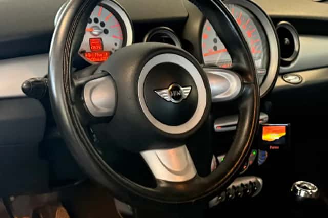MINI Clubman (2008) thumbnail 2