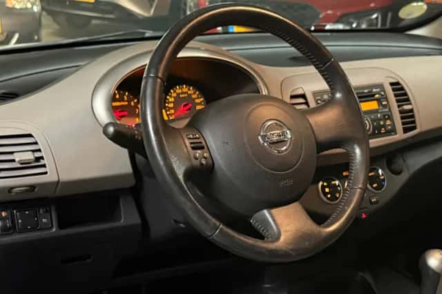 Nissan Micra (2008) thumbnail 2