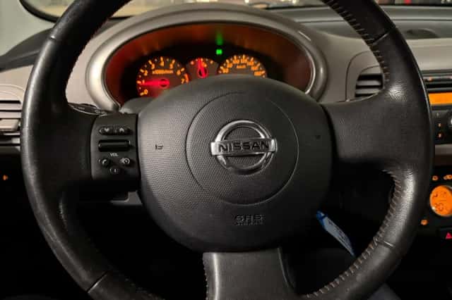 Nissan Micra (2008) thumbnail 6