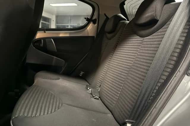 Peugeot 107 (2014) thumbnail 4