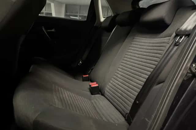 Volkswagen Polo (2012) thumbnail 4