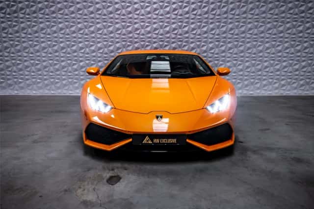 Lamborghini Huracán (2014) thumbnail 3