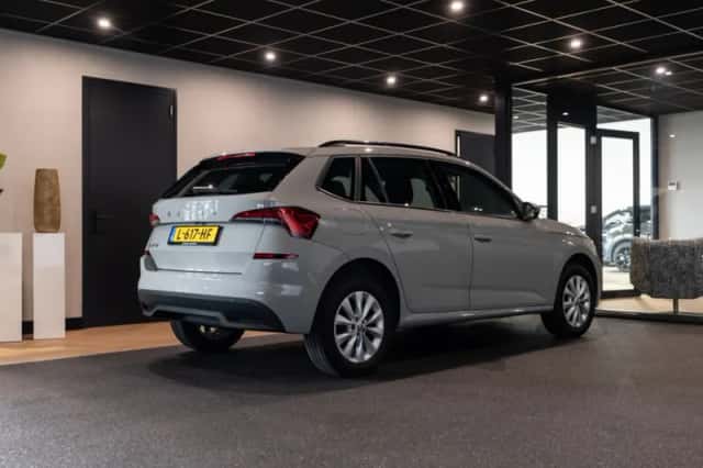Škoda Kamiq (2021) thumbnail 3
