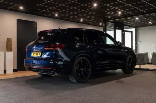 Volkswagen Touareg (2021) thumbnail 3