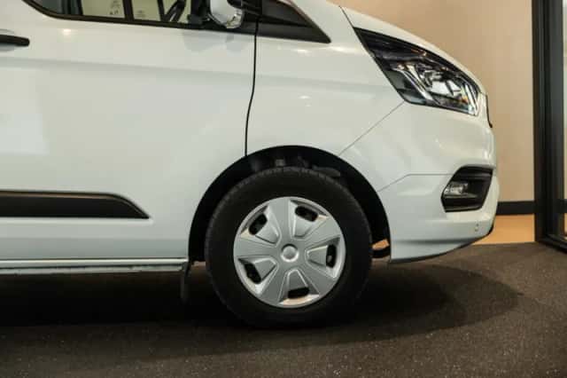 Ford Transit (2021) thumbnail 6