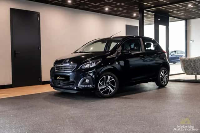 Peugeot 108 (2021) thumbnail 1