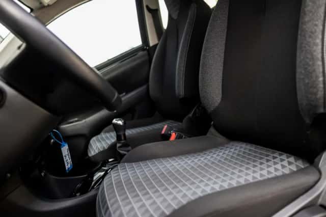 Peugeot 108 (2021) thumbnail 4