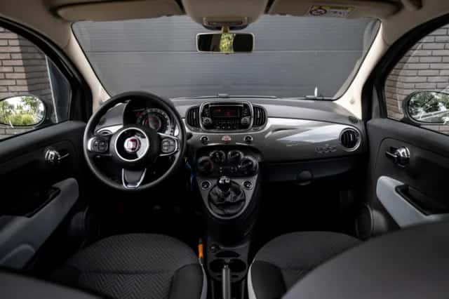 Fiat 500 (2017) thumbnail 2