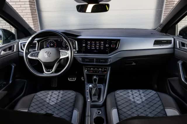 Volkswagen Taigo (2022) thumbnail 2