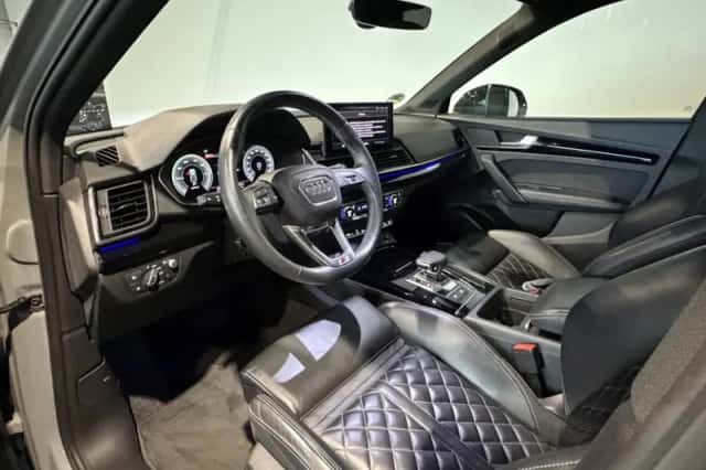 Audi Q5 (2021) thumbnail 5