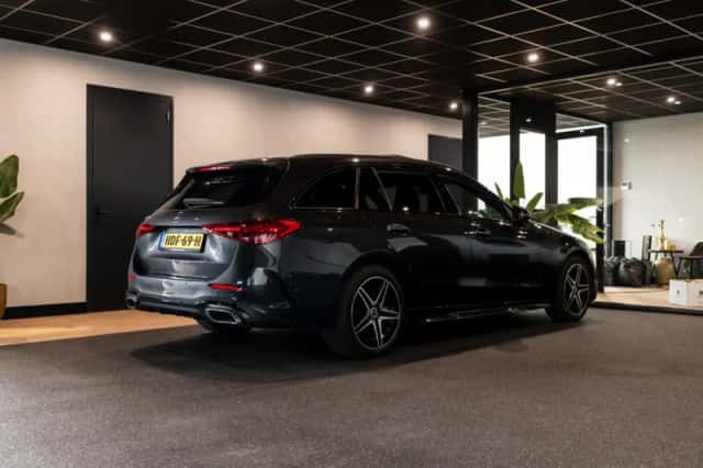 Mercedes-Benz C-Klasse (2021) thumbnail 3