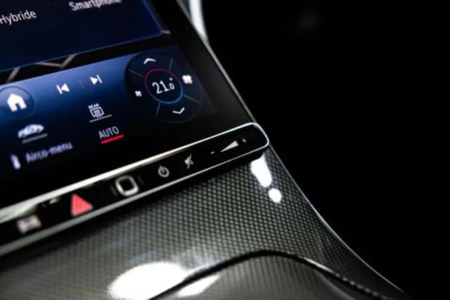 Mercedes-Benz C-Klasse (2021) thumbnail 46