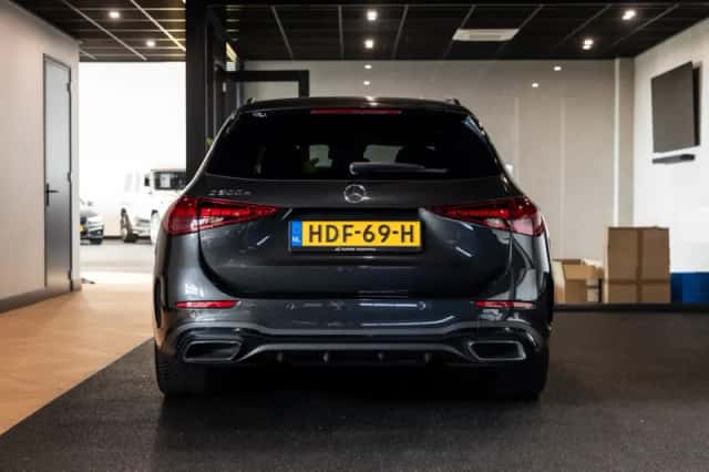 Mercedes-Benz C-Klasse (2021) thumbnail 9