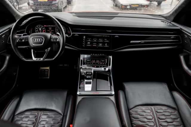 Audi RSQ8 (2020) thumbnail 2