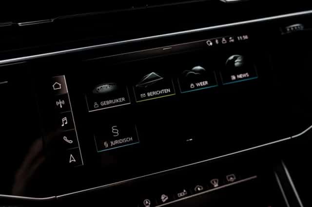 Audi RSQ8 (2020) thumbnail 36