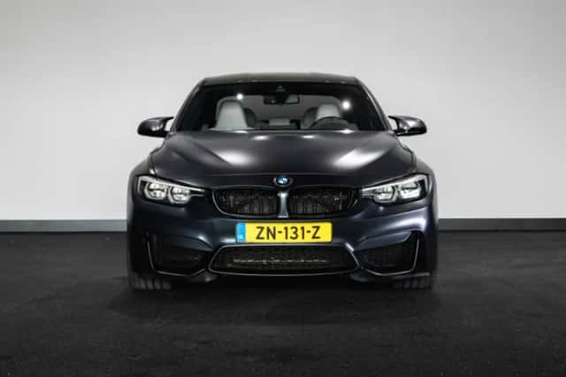 BMW M3 (2018) thumbnail 10