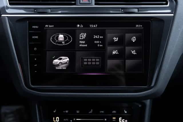 Volkswagen Tiguan (2022) thumbnail 14