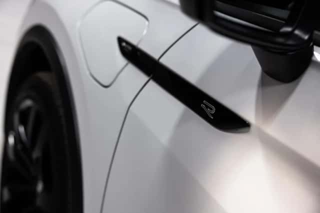 Volkswagen Tiguan (2022) thumbnail 25