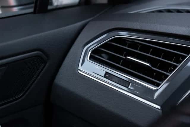 Volkswagen Tiguan (2022) thumbnail 26