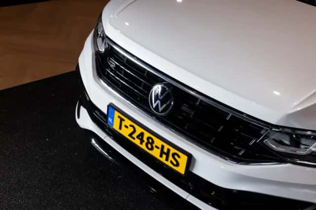 Volkswagen Tiguan (2022) thumbnail 27