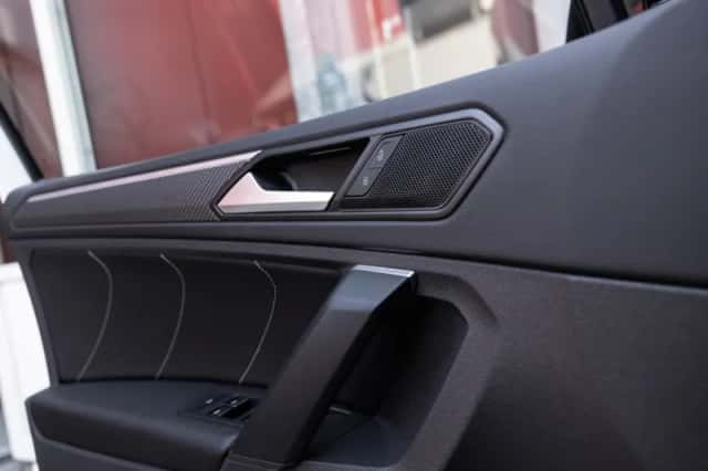 Volkswagen Tiguan (2022) thumbnail 38