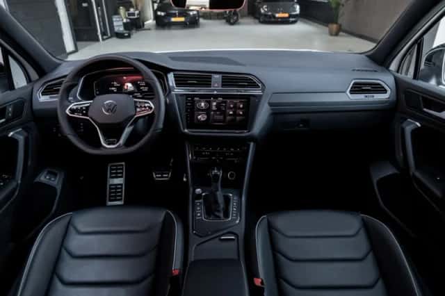 Volkswagen Tiguan (2022) thumbnail 41