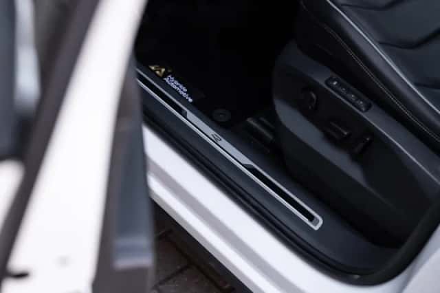 Volkswagen Tiguan (2022) thumbnail 46