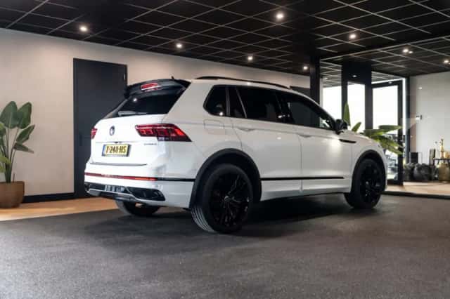 Volkswagen Tiguan (2022) thumbnail 6