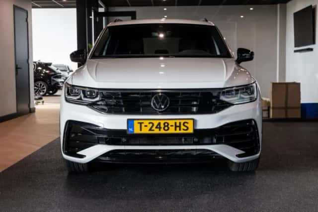 Volkswagen Tiguan (2022) thumbnail 8