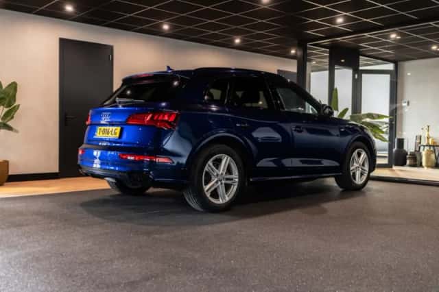 Audi Q5 (2020) thumbnail 3