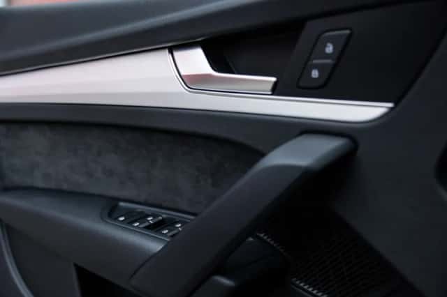 Audi Q5 (2020) thumbnail 33
