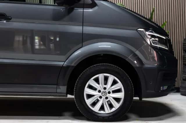 Volkswagen Crafter (2018) thumbnail 12