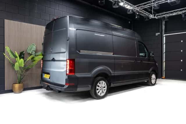 Volkswagen Crafter (2018) thumbnail 15