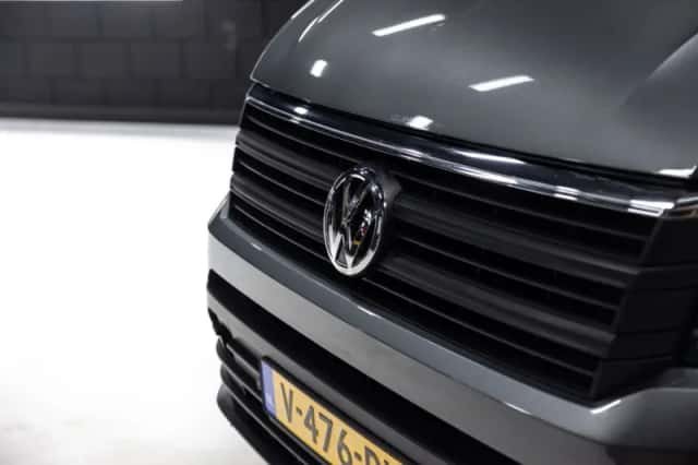 Volkswagen Crafter (2018) thumbnail 20