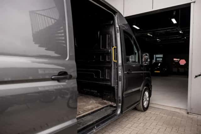 Volkswagen Crafter (2018) thumbnail 42