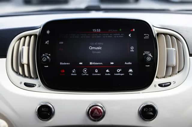 Fiat 500 (2019) thumbnail 25