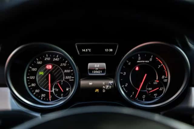 Mercedes-Benz GLE (2017) thumbnail 14