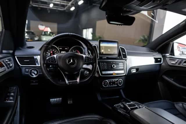 Mercedes-Benz GLE (2017) thumbnail 18