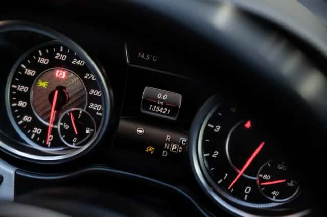 Mercedes-Benz GLE (2017) thumbnail 39