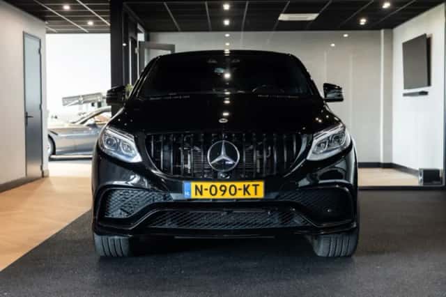 Mercedes-Benz GLE (2017) thumbnail 8