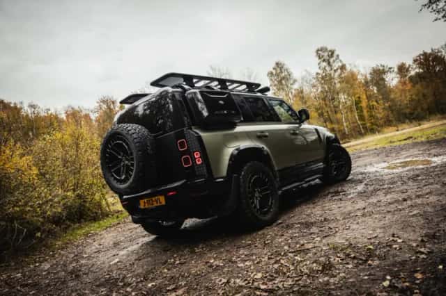 Land Rover Defender (2020) thumbnail 27
