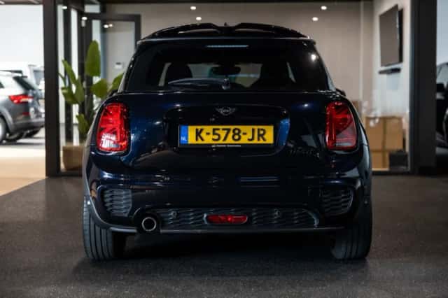 MINI Cooper (2021) thumbnail 11