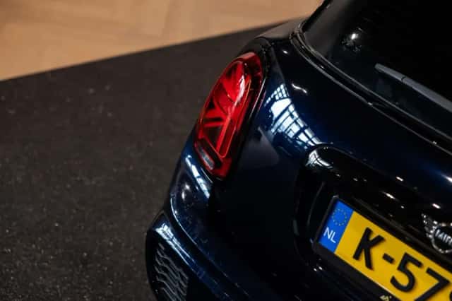 MINI Cooper (2021) thumbnail 19