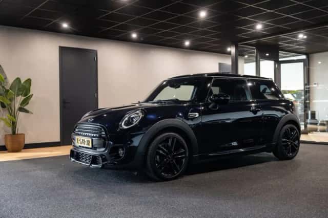 MINI Cooper (2021) thumbnail 28